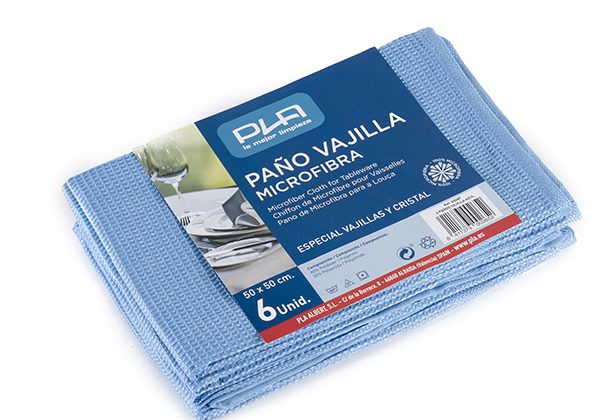 Le chiffon en microfibres a une composition spéciale pour le séchage de vaisselle